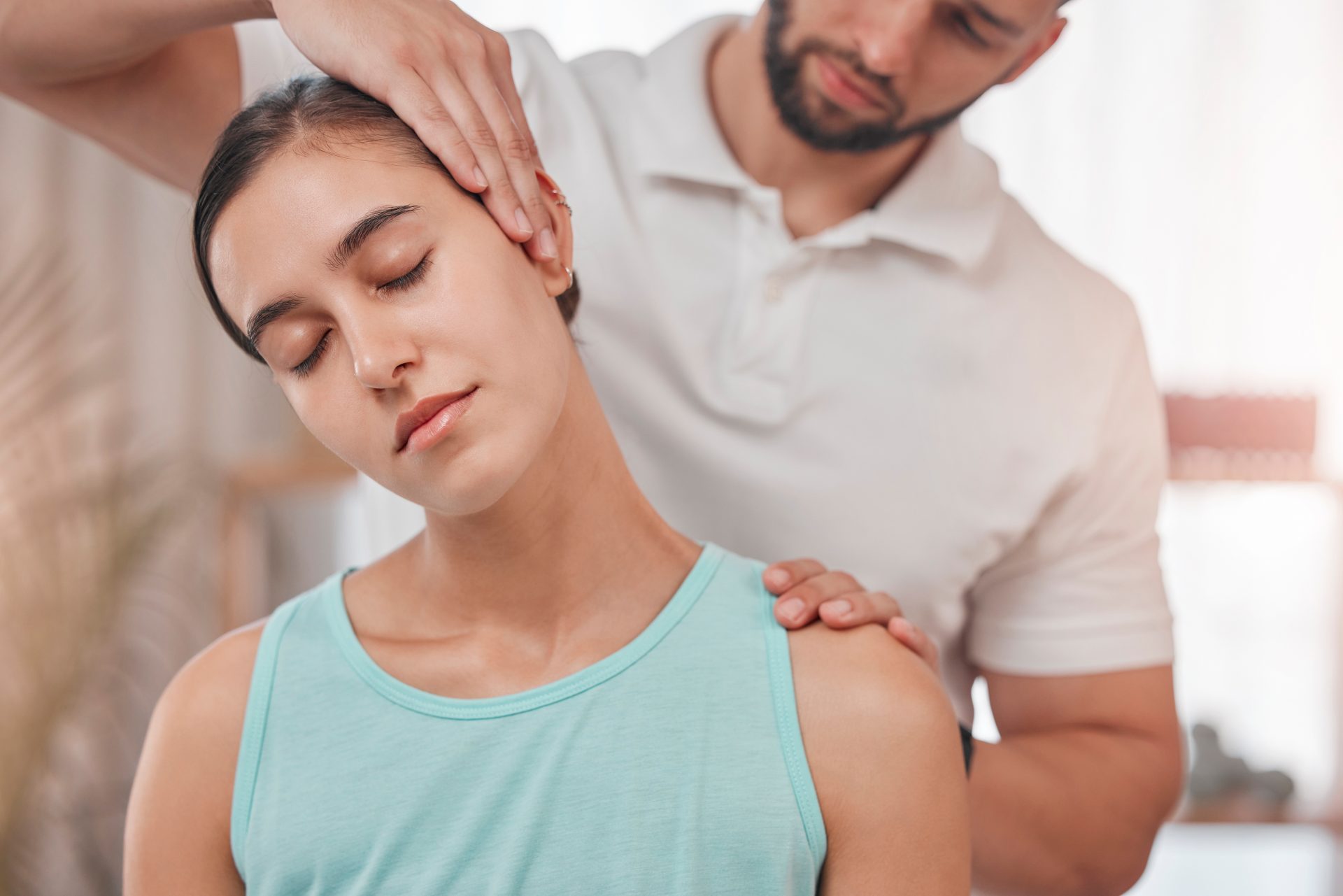 car accident, natural relief for neck pain in Oakland, Oakland Chiropractors, Oakland CA Chiropractic, Oakland CA Chiropractor