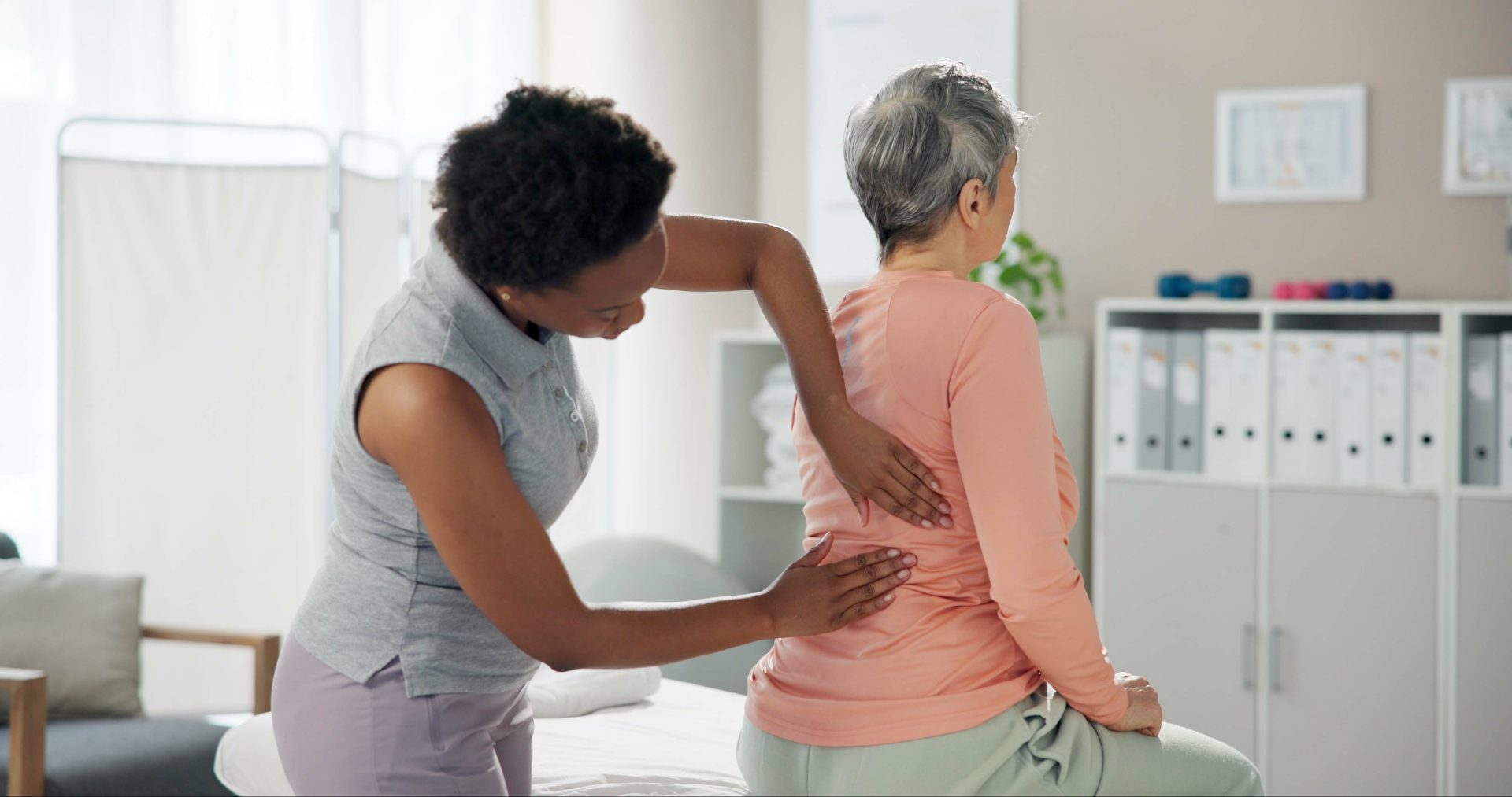 back pain in seniors, back pain in older adults, back pain after 50, causes of back pain in seniors, Oakland chiropractor, chiropractor in Oakland