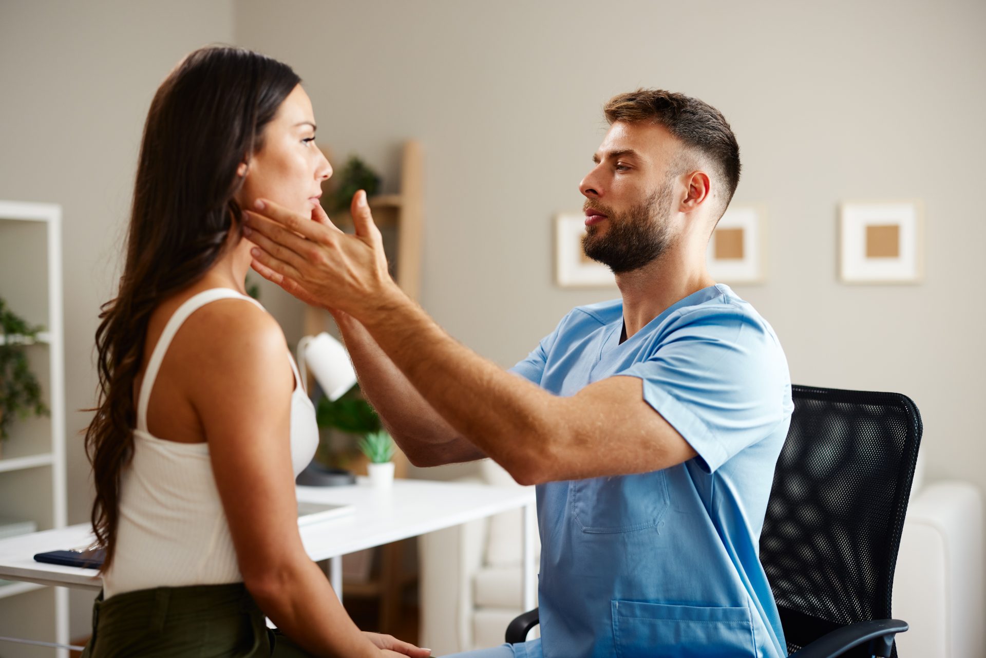 Oakland TMJ chiropractic care, Oakland chiropractor, Oakland chiropractic, TMJ relief in Oakland