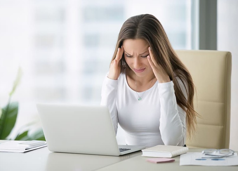 vertigo and screen time, vertigo triggers Oakland CA, NUCCA chiropractor in Oakland CA, screen time dizziness, cervicogenic vertigo relief, upper cervical care in Oakland CA