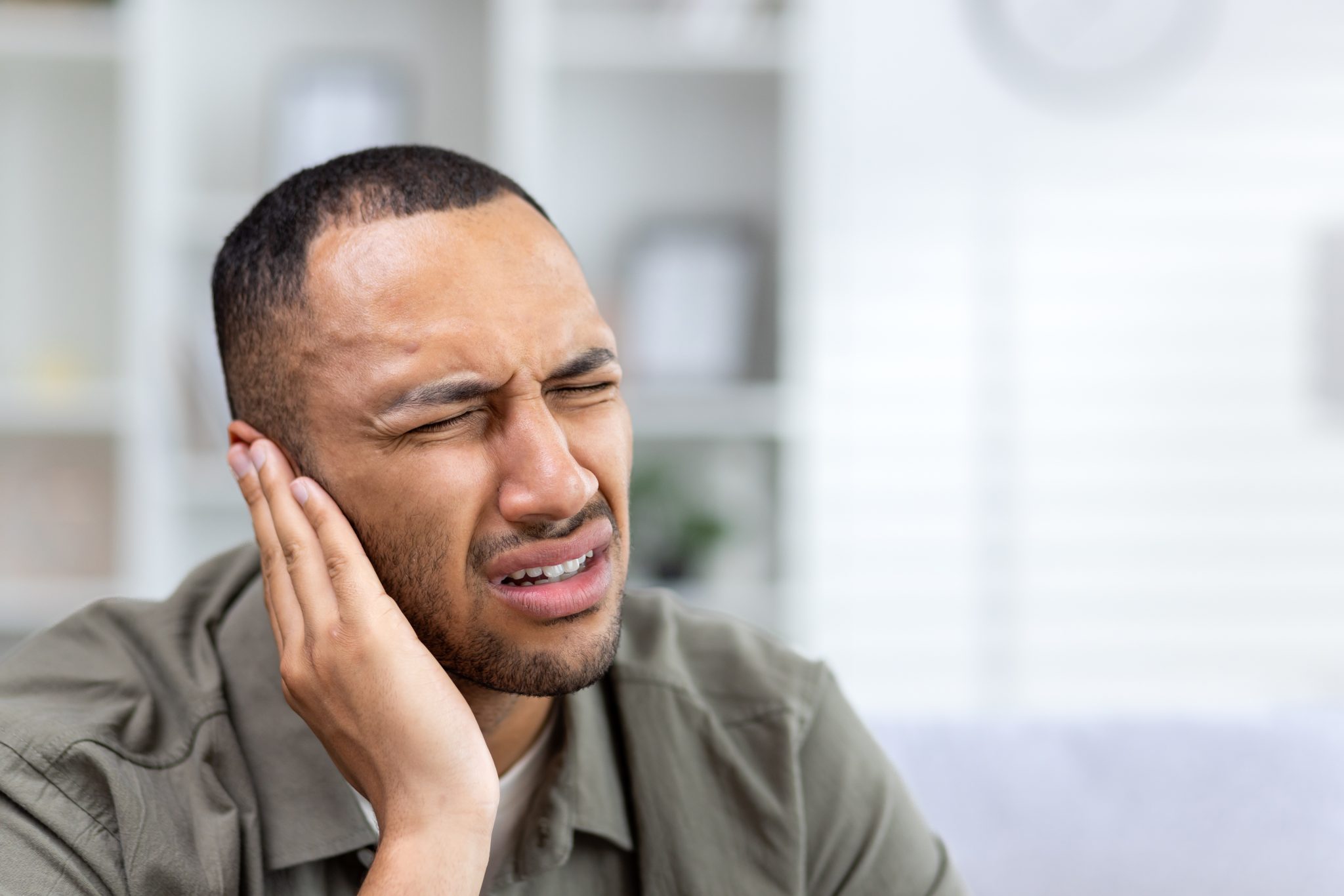 jaw pain and neck pain