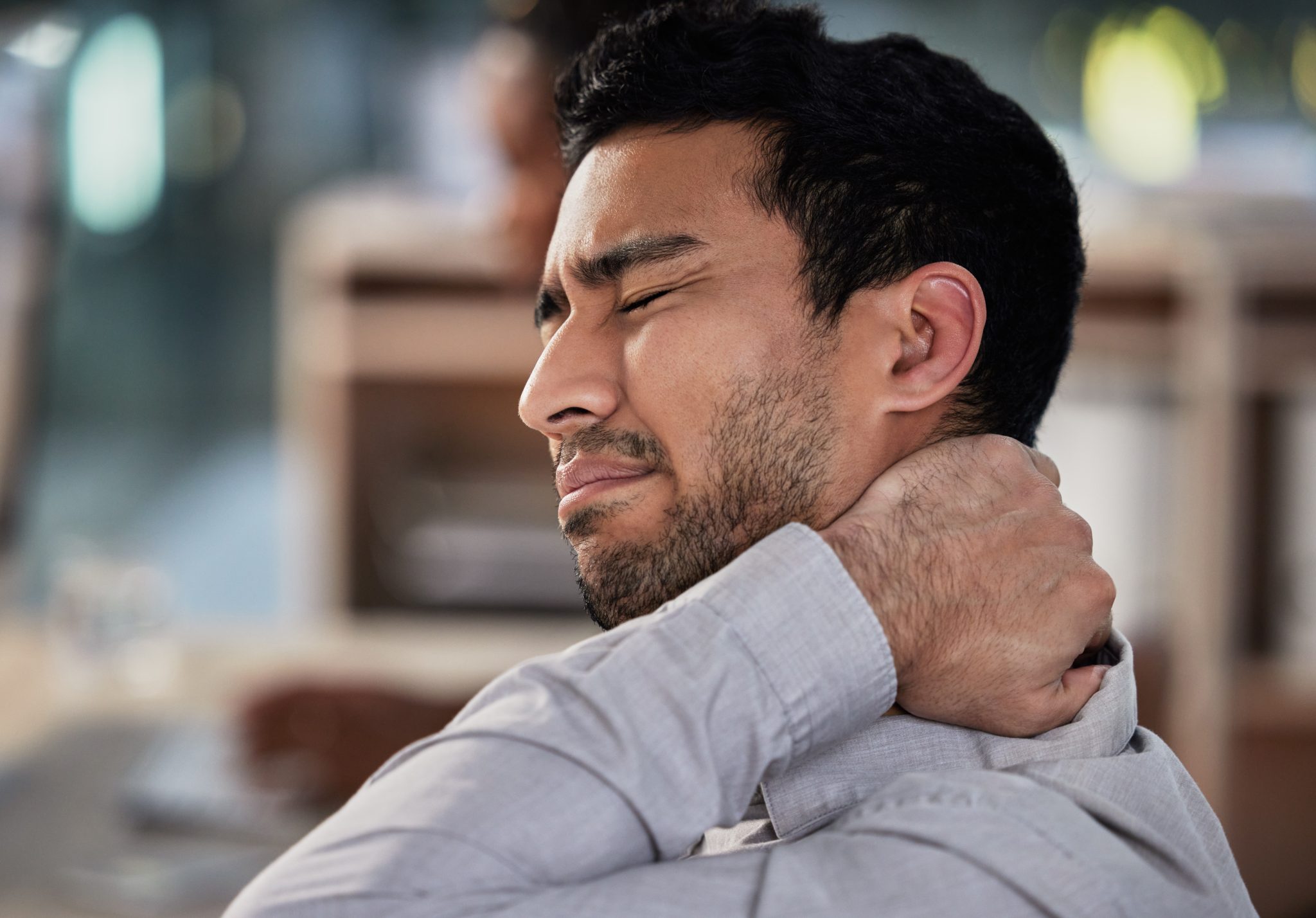 chiropractor for neck pain in Oakland CA